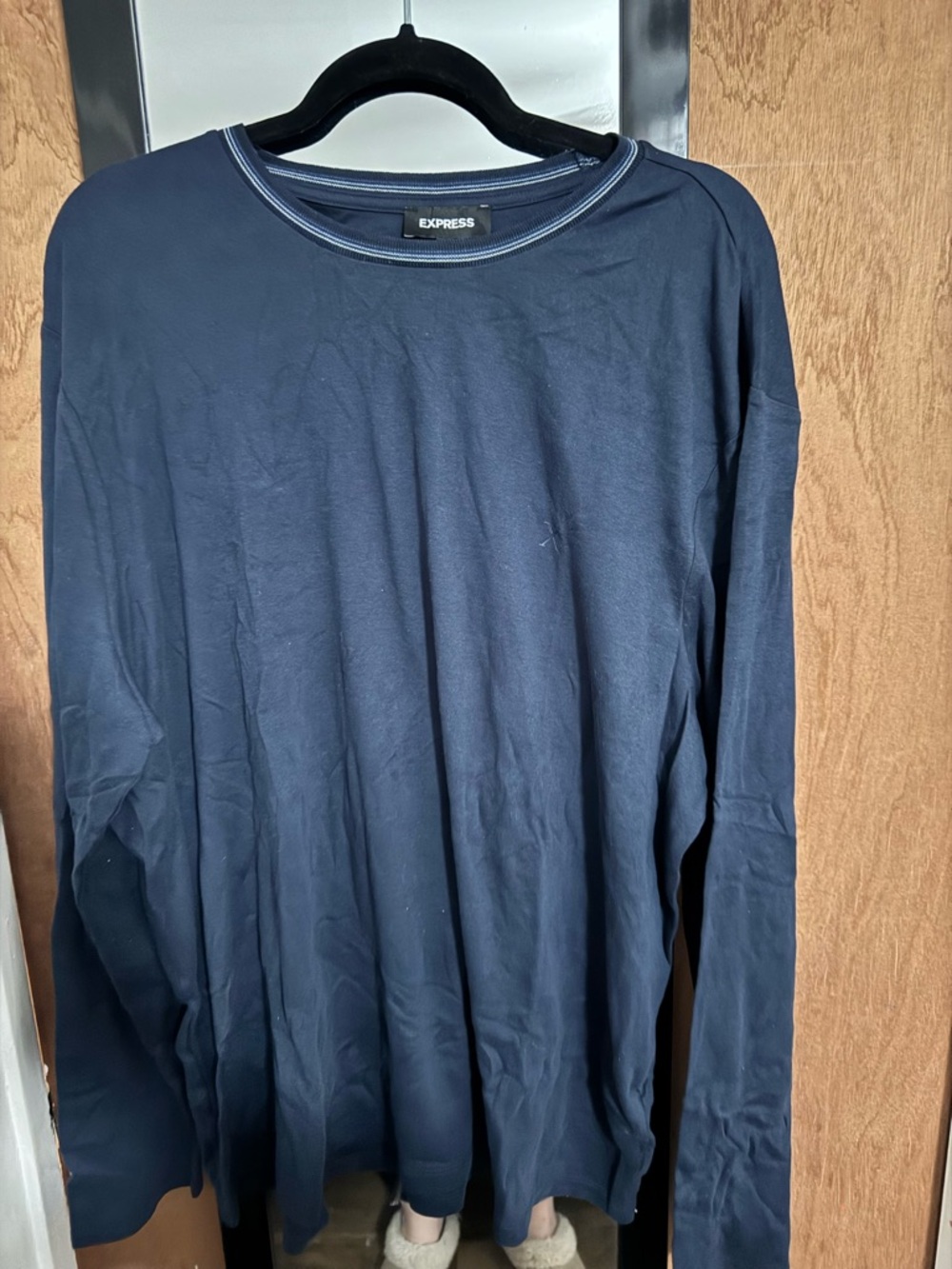 Express Men’s Long-Sleeve Crewneck Shirt - Navy Blue